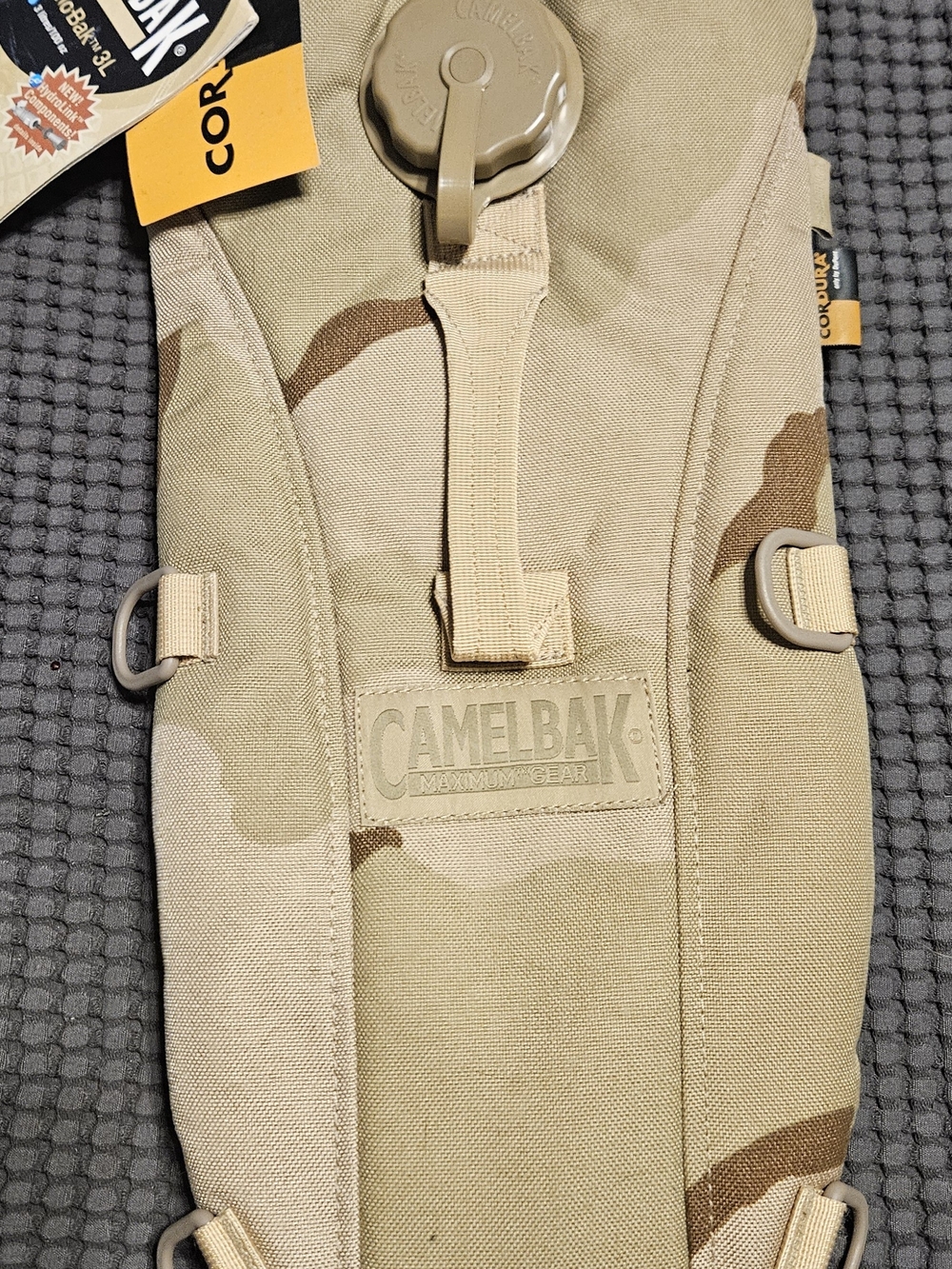 CamelBak Hydration Pack Reservoir - Desert Tan Camo
